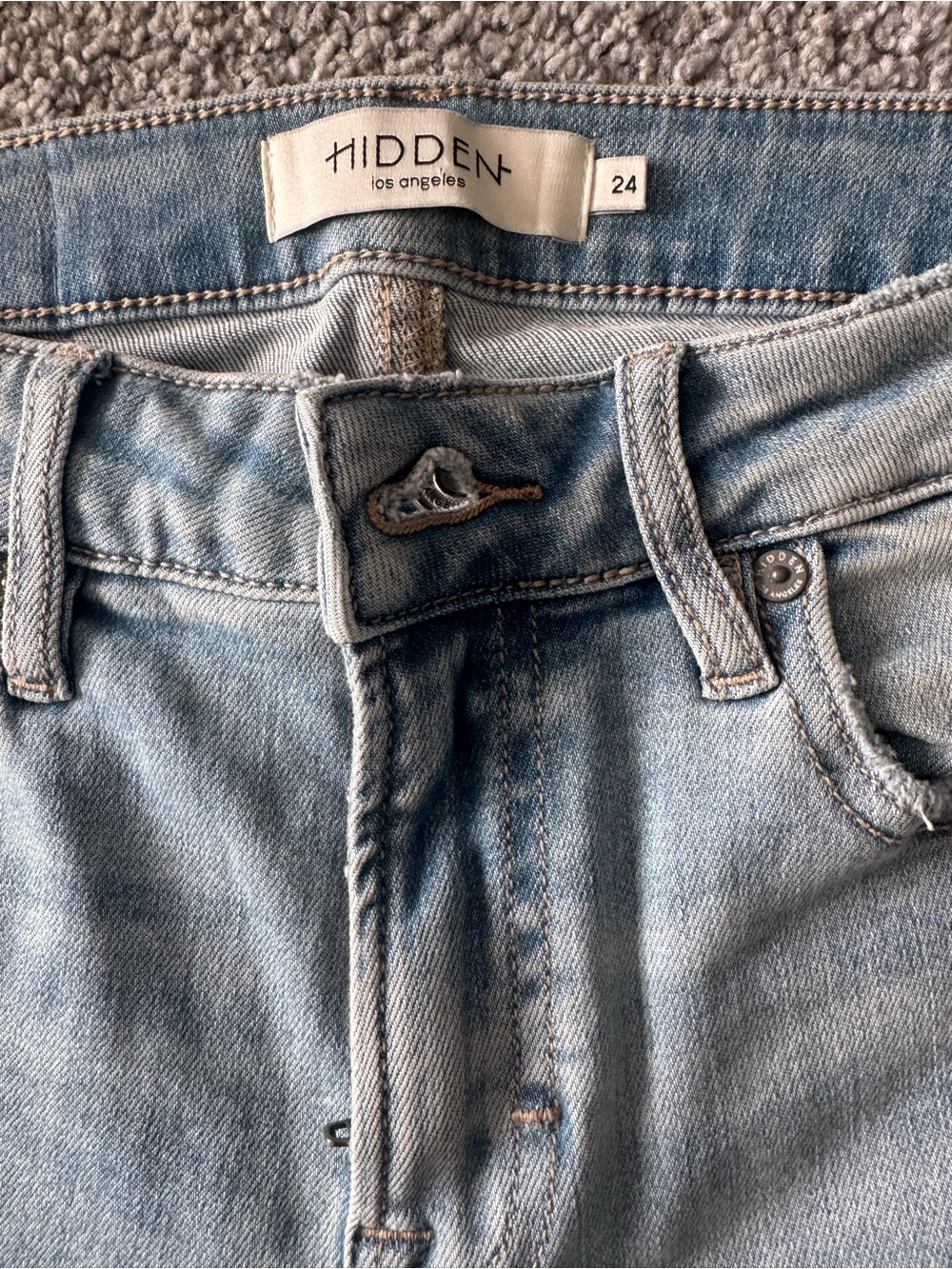 Hidden Jeans Light Blue Frayed Hem Wide Leg Jeans - Picture 4 of 5